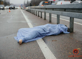 У Дніпрі під колесами авто загинула жінка |   — новости Днепра