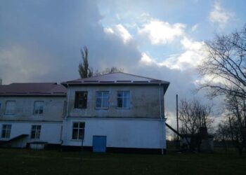 У Кочубеївці відновлюють будівлю школи, яка постраждала під час окупації — Новини Херсонщіни