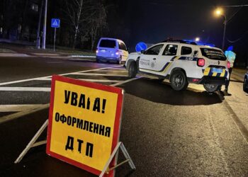 У Рівному в ДТП тяжкі травми отримав пішохід (ФОТО)