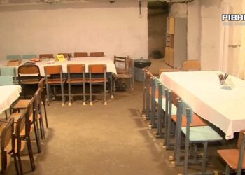 Укриття селищній раді на мільйон — у Рафалівці люди нарікають на роботу керівництва громади (ВІДЕО)