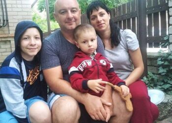 Заступився за дружину: в Запорізькій області поховали родину, яку розстріляли окупанти