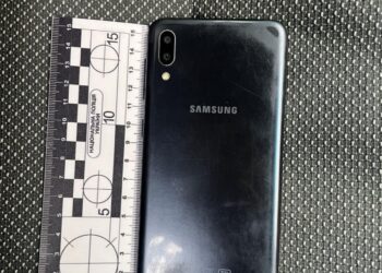 46-річний рівнянин поцупив у продавчині телефон, доки йому робили каву