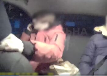 Кропивницькі патрульні допомогли довести породіллю до пологового будинку (ВІДЕО)