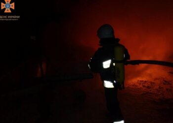 На Кіровоградщині у фермерських господарствах зайнялися трактори та сушарка