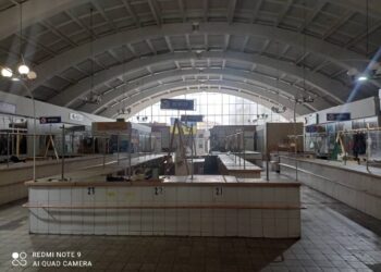 Спустошений ринок: як виглядає Херсон, який постійно перебуває під ворожими обстрілами — Новини Херсонщіни