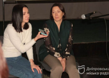 У Дніпрі через театральну постанову продемонстрували, як діяти, якщо ви потрапили на гачок торговців людьми |   — новости Днепра