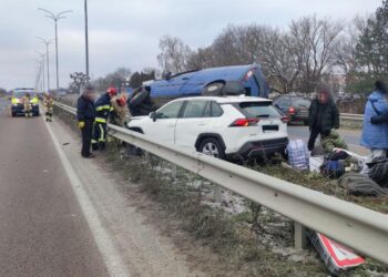 Внаслідок ДТП в Рівненському районі травмувались дві пасажирки