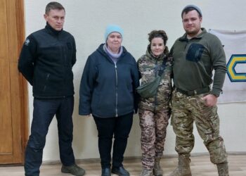 Волонтери та військова адміністрація Нововоронцовщини співпрацюють для відновлення громади — Новини Херсонщіни