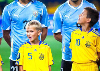 Андронов о трансфере Мудрика в «Челси»: «Игрок (машина, пылесос, телевизор) стóят столько, сколько вы готовы заплатить» (18 января 2023 г.) — Новости футбола