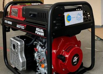 Кіровоградщина: Мер Олександрії подякував жителям міста Бат за генератори