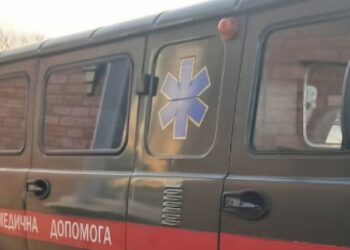 Кіровоградщина: Передано третю машину швидкої допомоги на передову