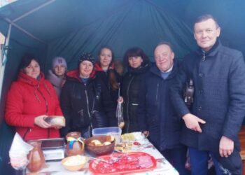 Кіровоградщина: В Олександрівці відзначили День Соборності ярмарком