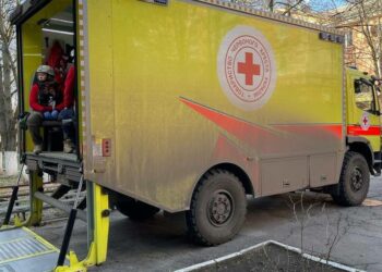 Медична евакуація: з Херсонщини на Львівщину перевезли пацієнтів лікарень — Новини Херсонщіни