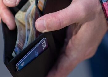 НАПК разъяснило украинцам, как декларировать свои расходы — Новости Одессы