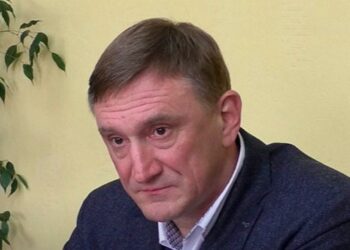 Нардеп Аксьонов написав заяву про складання мандата — Гончаренко | Новини Політики