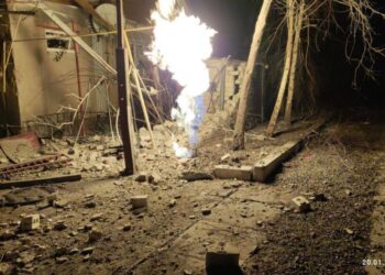 Після обстрілів фахівці «Херсонгазу» ліквідовують пожежі на газопроводі та локалізують витік газу — Новини Херсонщіни