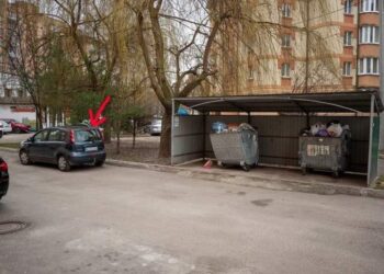 Рівнянам нагадують про штрафи за правила паркування в місті