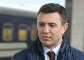 Тищенка виключили з партії СН після поїздки до Таїланду: в які скандали раніше потрапляв нардеп | Новини Політики