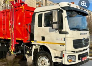 Кіровоградщина: Долинська громада придбала сучасний сміттєвоз і відрапортувала про зроблене