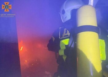 На Вокзальній у Кропивницькому пожежу спричинив подовжувач