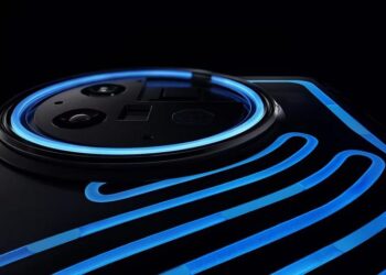 OnePlus тизерит концептуальную версию OnePlus 11, новинка получит LED-подсветку на задней панели, как у Nothing Phone (1)