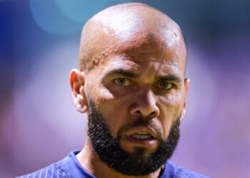 Подруга жертвы Алвеса призналась, что бразилец трогал ее за интимные места (4 февраля 2023 г.) — Новости футбола