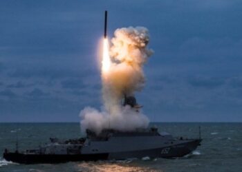 Росіяни вивели у Чорне море 9 кораблів