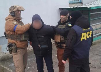 У Херсоні пройшли затримання людей, які допомагали окупаційній владі отримувати прибуток від Центрального ринку — Новини Херсонщіни