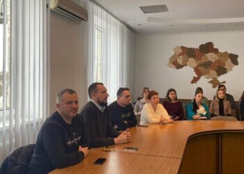 У Рівненській міськраді планують осучаснити систему обробки документів