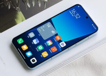 Xiaomi 13 со Snapdragon 8 Gen 2, 50-МП камерой и защитой IP68 в Европе будет стоить от €999