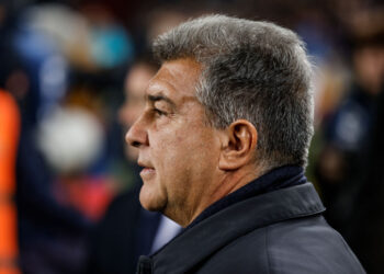 Жоан Лапорта — о возможном подкупе арбитров: «Неудивительно, что эта информация появилась, когда у «Барселоны» все хорошо» (17 февраля 2023 г.) — Новости футбола