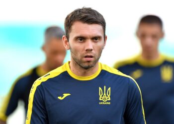 Александр Караваев: «Ротань хочет внушать уверенность игрокам. Есть определенное сходство с Шевченко» (26 марта 2023 г.) — Новости футбола