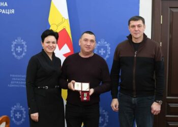 Енергетики Рівненщини отримали державні нагороди