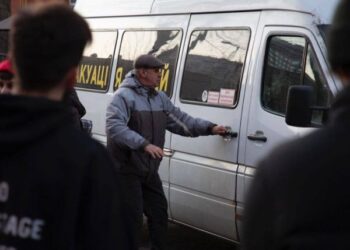 Як небайдужі кропивничани допомагали в перші дні війни