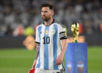 Клубы МЛС готовы «скинуться» на зарплату Лионелю Месси (27 марта 2023 г.) — Новости футбола