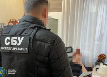 На Дніпропетровщині завдяки махінаціям з ПДВ посадовці-податківці вкрали 150 млн грн у вітчизняних компаній – Новини Кам’янське