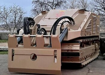 В МВС показали, як за допомогою роботів розміновують Херсонщину (відео) — Новини Херсонщіни