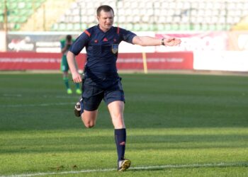 «Во время игры «Днепр-1» — «Динамо» Лучи дал Кривушкину указание не удалять Бланко», — журналист (13 марта 2023 г.) — Новости футбола