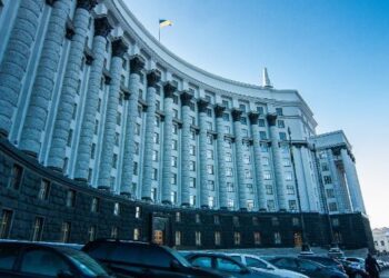 Адаптація і підтримка ВПО: уряд схвалив Стратегію щодо внутрішнього переміщення до 2025 року | Новини Політики