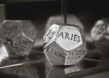 Кому зі знаків зодіаку чекати на справжнє кохання цієї весни | Одеський Кур’єр