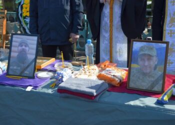 Кропивничани віддали останню шану героям-землякам, що загинули на Луганщині