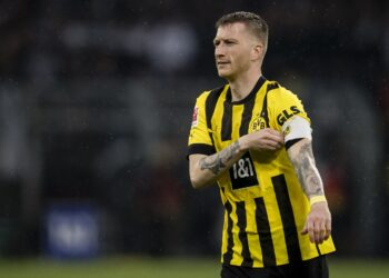 Официально. Марко Ройс продлил контракт с дортмундской «Боруссией» (27 апреля 2023 г.) — Новости футбола