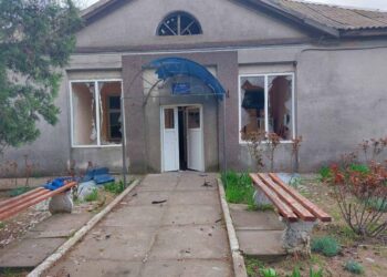 Школу та медичну амбулаторію обстріляли російські військові на Херсонщині