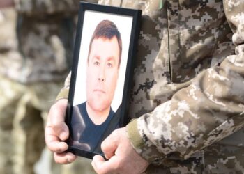 Скорботне Рівне: громада провела героя, що загинув на Харківщині