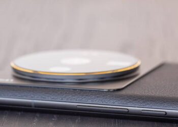 Snapdragon 8 Gen 2, четыре 50-МП камеры Leica, 120-Гц дисплей LTPO 4.0 и IP68 по цене от $915 – известна стоимость Xiaomi 13 Ultra