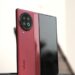 В интернете появилось видео с распаковой складного смартфона vivo X Fold 2: два дисплея, камера Zeiss и красный цвет
