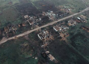 Військові показали понівечені війною населені пункти (фото)