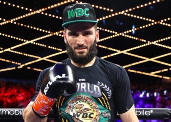 «Смит не выдержит мощи Бетербиева» — Бадаев