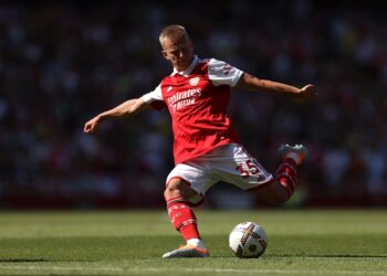 Александр Зинченко назвал кумира своего детства (ВИДЕО) (16 мая 2023 г.) — Новости футбола