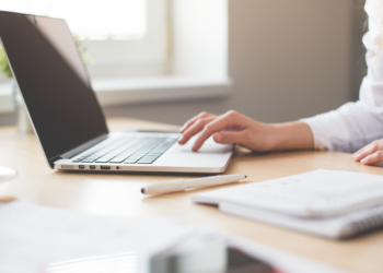 Чи надається бюджетне відшкодування у разі анулювання реєстрації платника податку?